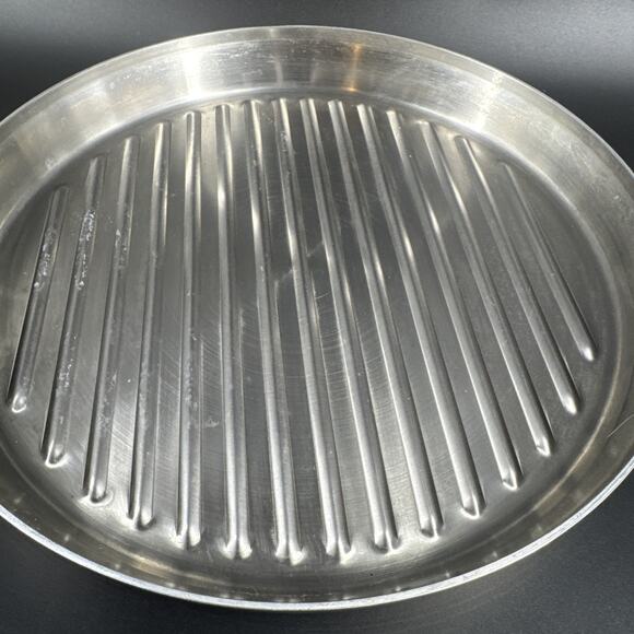 Calphalon 13 Inch Large Stainless Steel Grill Pan Grooved Skillet - Picture 6 of 13